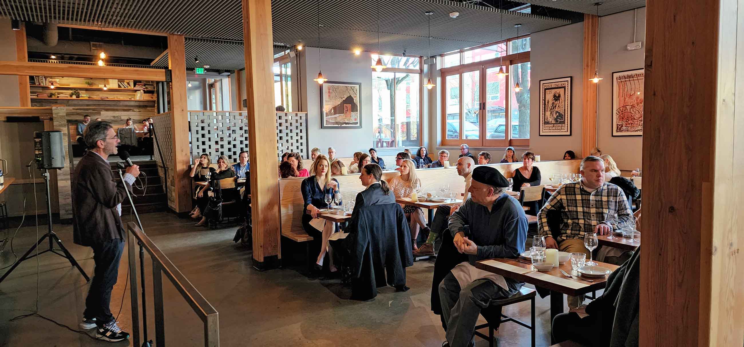 Tavol&agrave;ta Stone Way presents a Southern Italian wine dinner with Robert