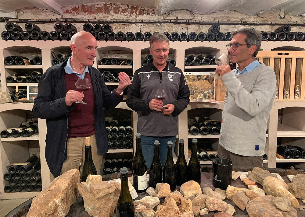Rigaux explains geosensorial tasting with Clavelier wines