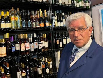 Darrell Corti has made a mark on a range of wines, from California Zinfandel to now-legendary Barolo, helping to change the fortunes of winemaking families along the way.                                                                (Robert Camuto)