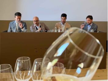 Calvarino's 50th anniversary tasting Dario Pieropan wine educator Filippo Bartolotta MW Gabriele Gorelli, Andrea Pieropan
